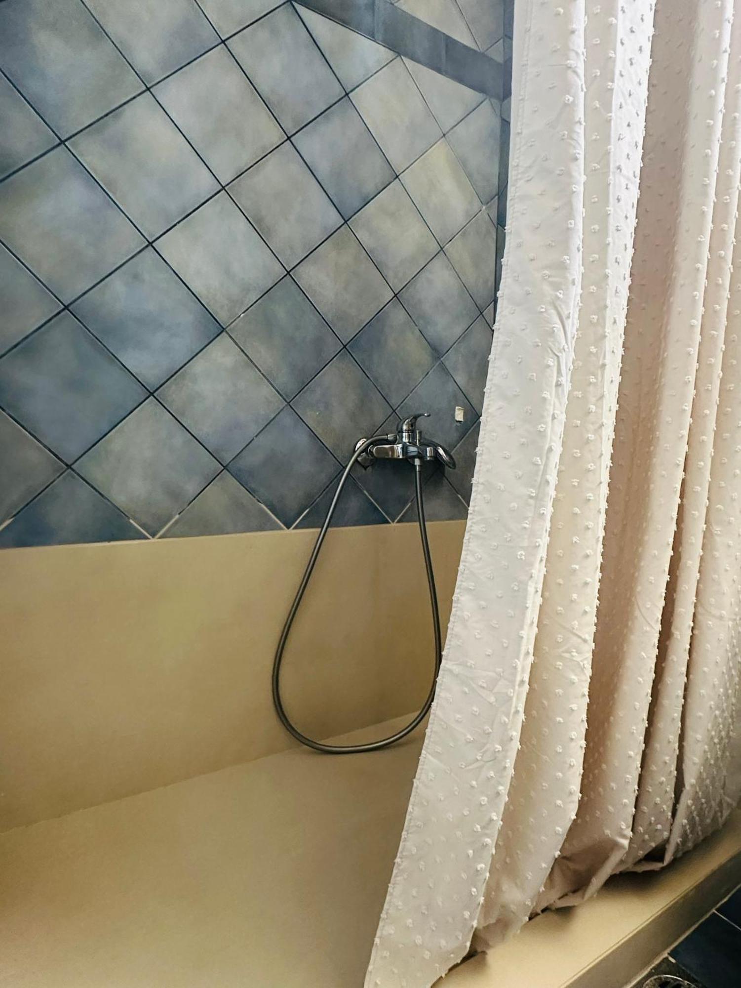 Cozy Apartments Mc Queen アテネ エクステリア 写真